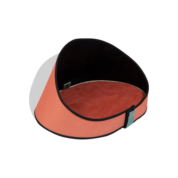 Zee.Cat Terracotta Cama